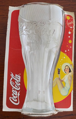 03293-1 € 3,00 coca cola glads relief wit glas.jpeg